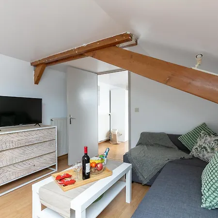 Pied-a-terre Parisien *